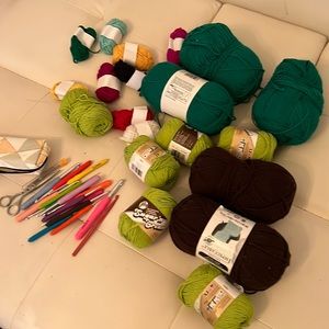 Crotchet set